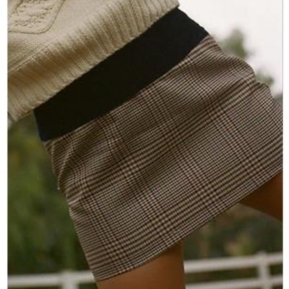 Ciao Lucia - Plaid Tino Skirt - Picture 1 of 7